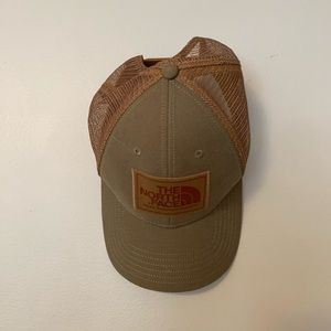 Men’s North Face Hat